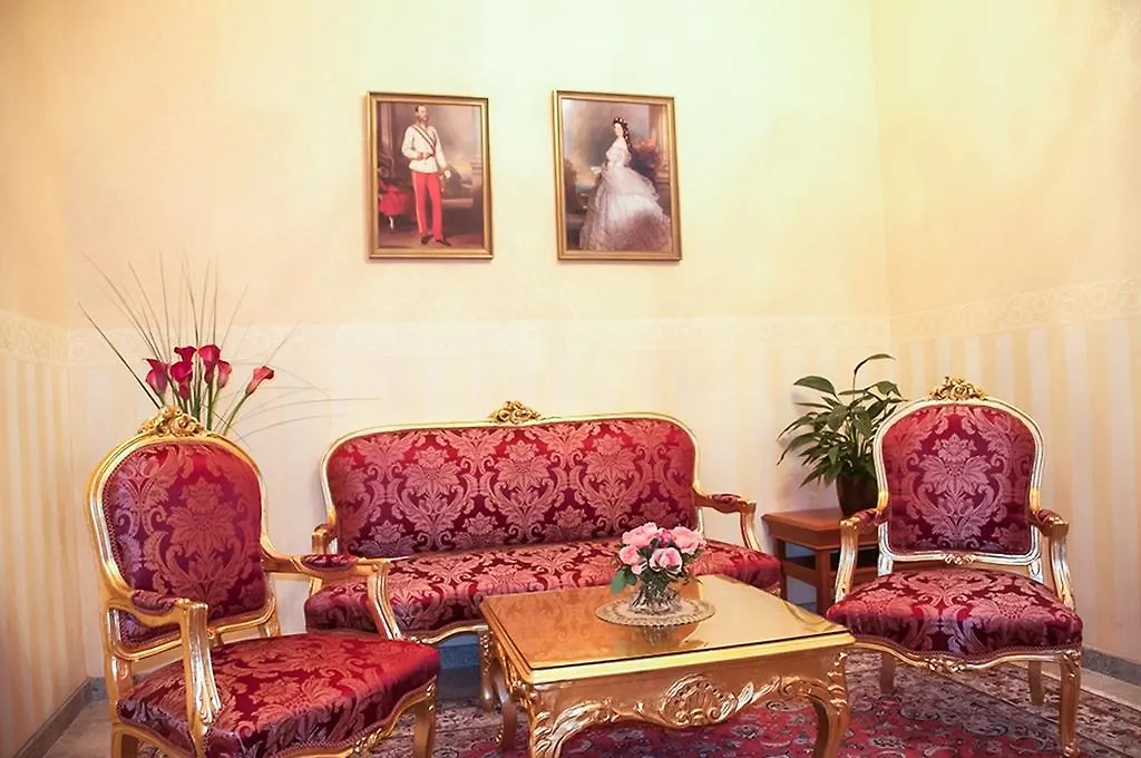 Pension Opera Suites I Self Check In فيينا 4*,