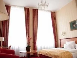 Pension Opera Suites I Self Check In فيينا 4*,