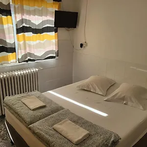  Albergue Gara De Nord-banat-4-you Roménia
