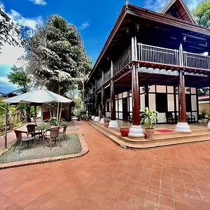 https://villa-vieng-sa-vanh-hotel.hotelsluangprabang.com