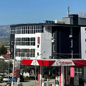 Grand Gjyshi Otel