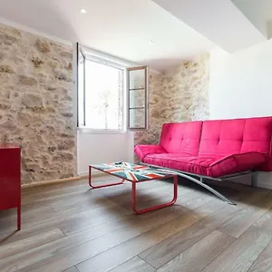 appartement-de-caractere-vieil-antibes.fr-provencehotel.com/