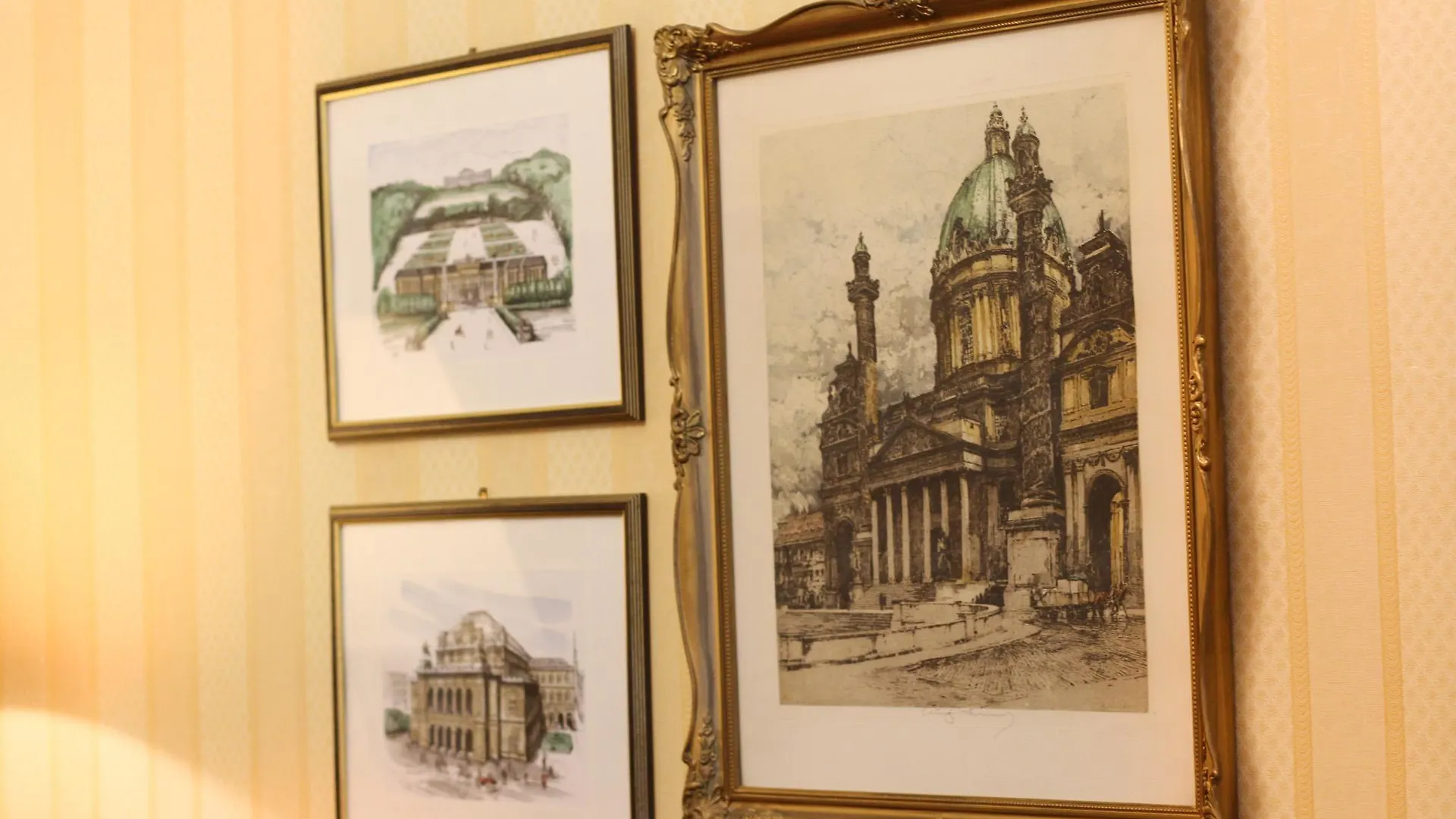 Opera Suites Viena Hotel