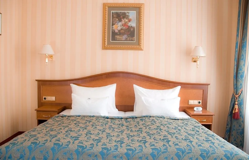 Hotel Opera Suites Viena