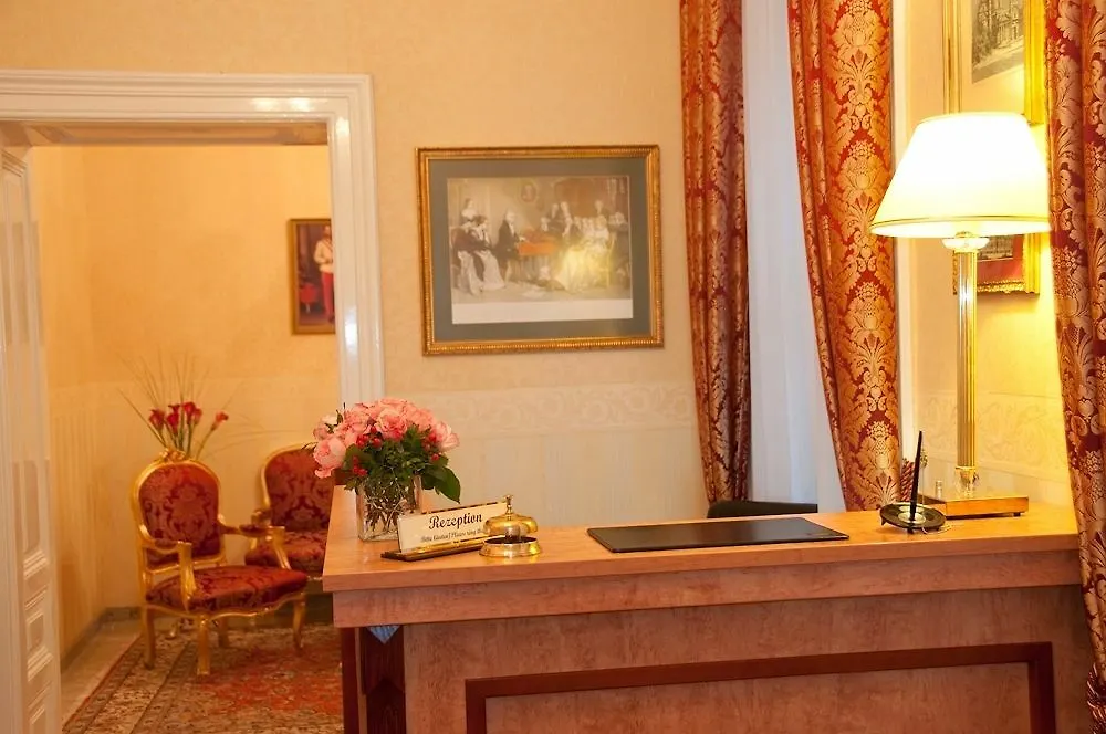 Opera Suites Viena 4*,