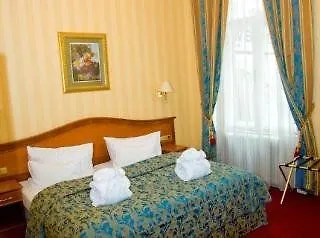 Pension Opera Suites I Self Check In Vienna Hotel
