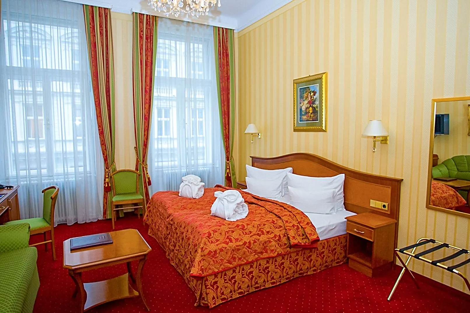 Pension Opera Suites I Self Check In location