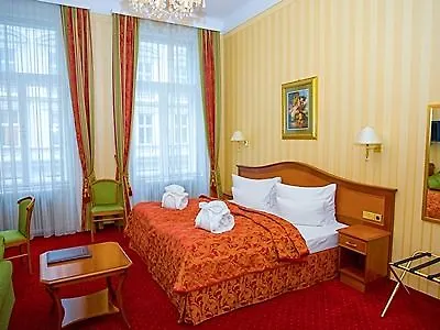 Pension Opera Suites I Self Check In Vienna 4*,  Austria